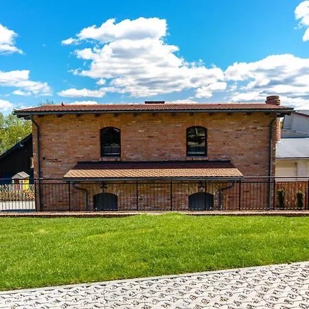 Dom wakacyjny Apartamentowe Chmielowka 2 Chmielno