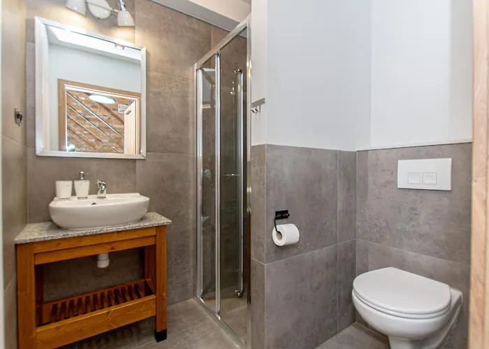 Apartamentowe Chmielowka 2 *